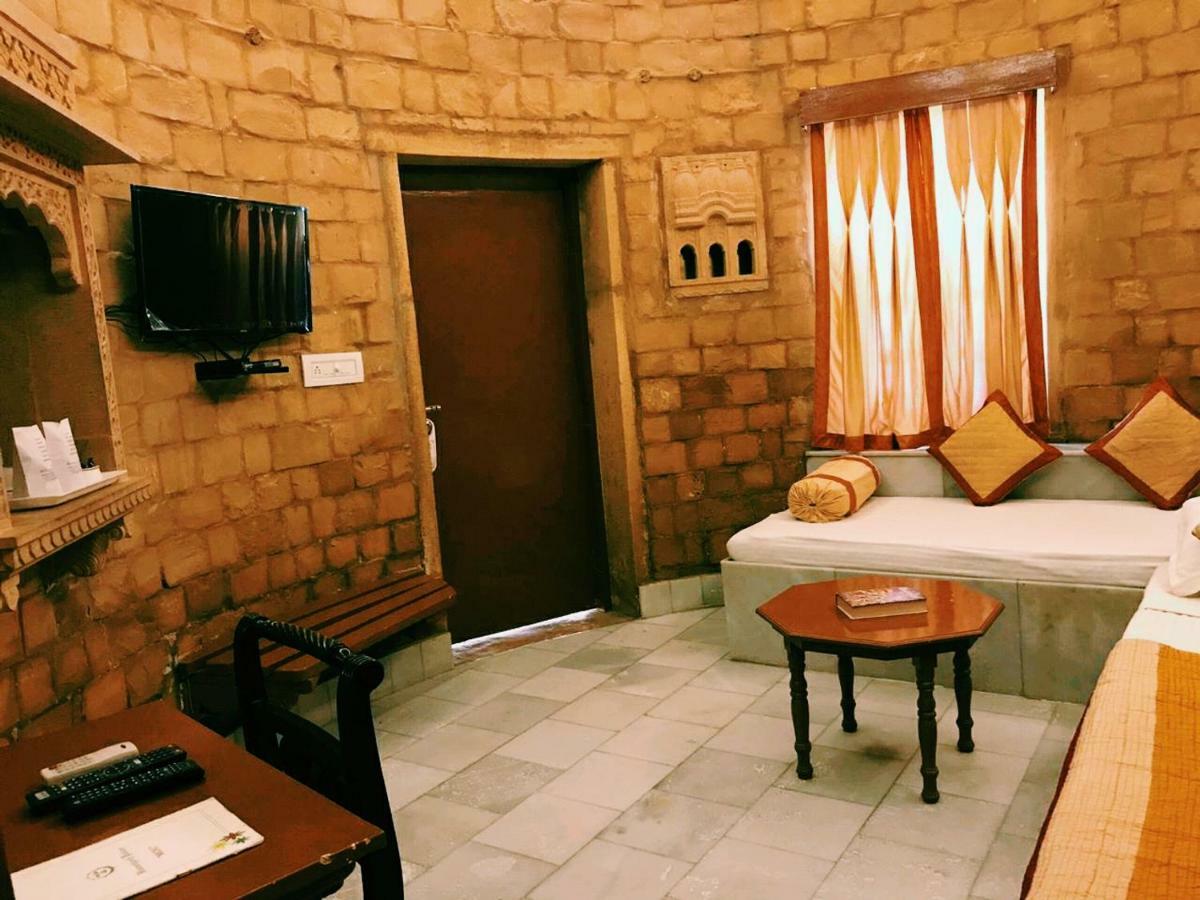 فندق هيماتجراه بالاس جايسالمر جيلسامر المظهر الخارجي الصورة